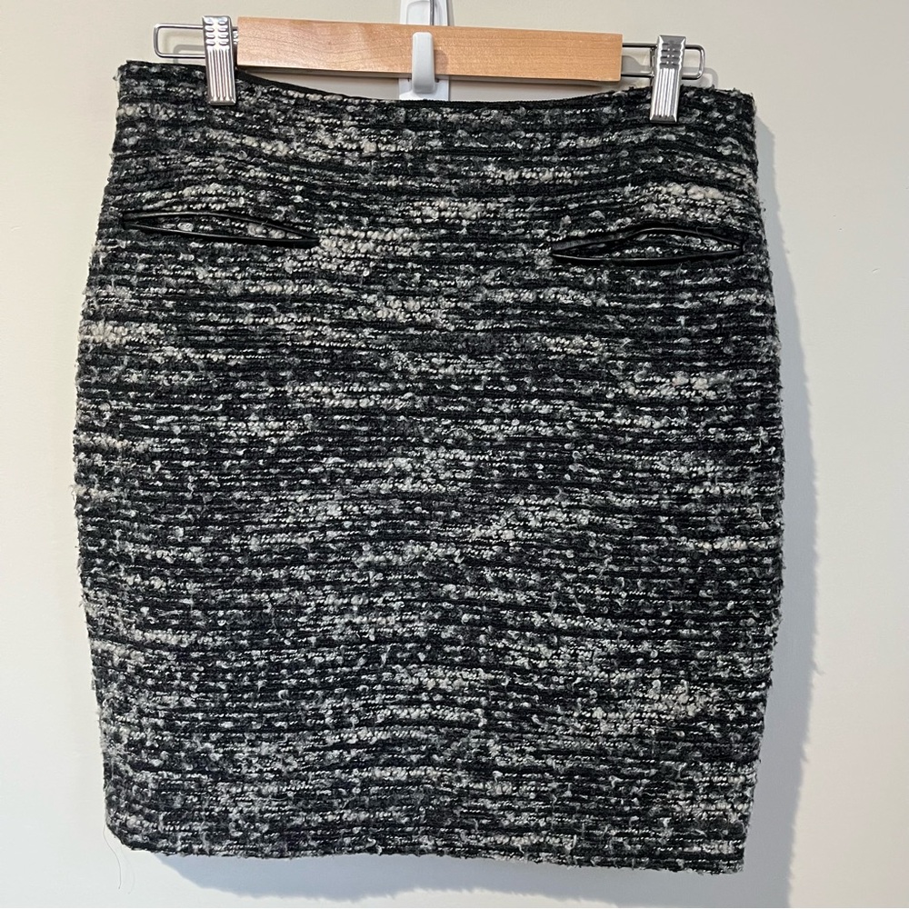 Ann Taylor Tweed Miniskirt - Size 6